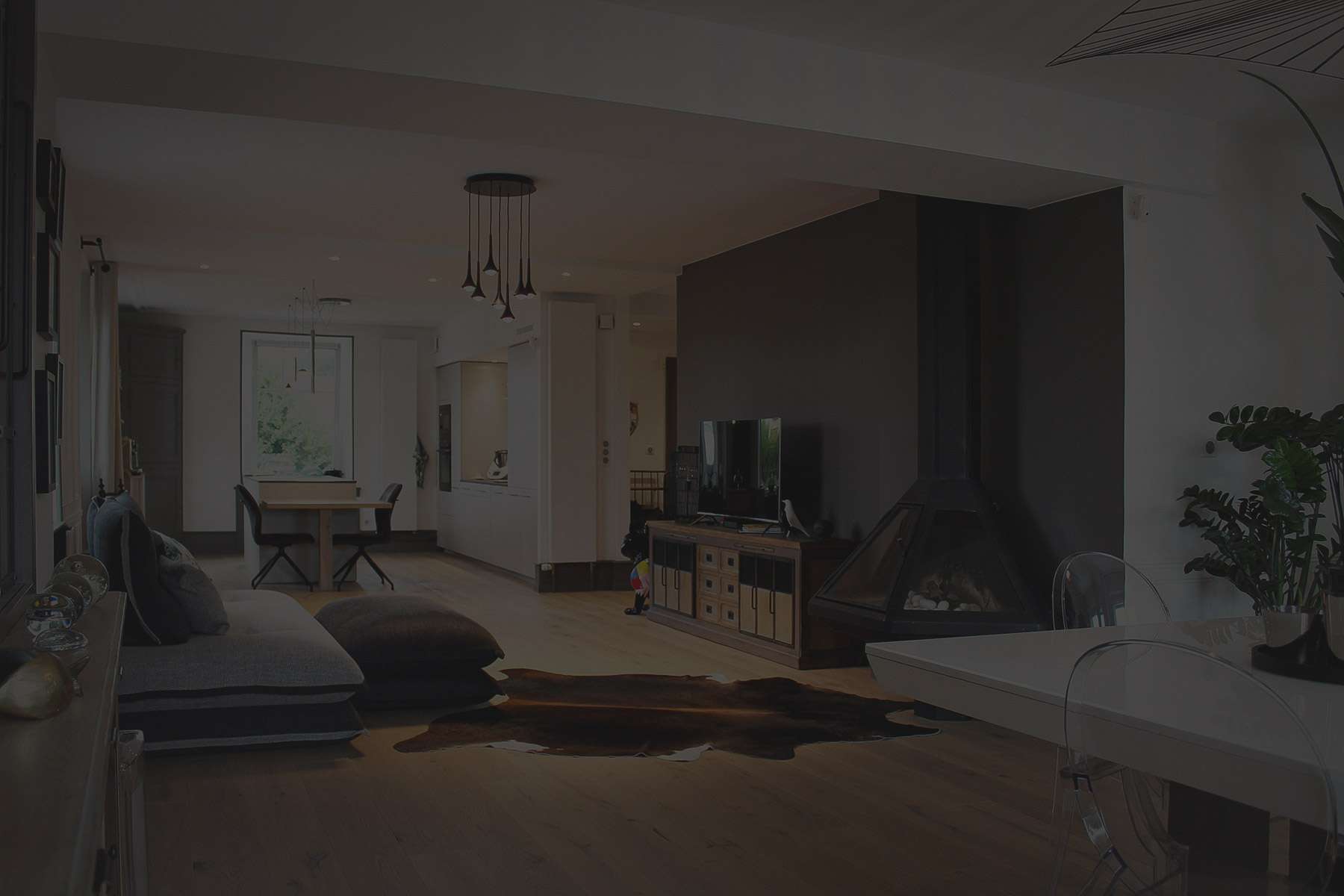 Concevoir, aménager des espaces et créer des ambiances, raconter une histoire nourrie de l’esprit du lieu et de ses occupants.